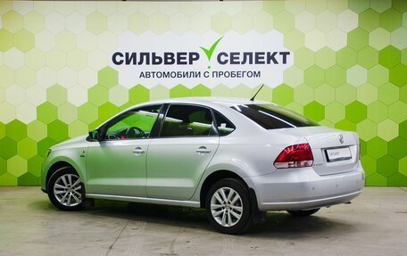 Volkswagen Polo VI (EU Market), 2013 год, 750 000 рублей, 6 фотография