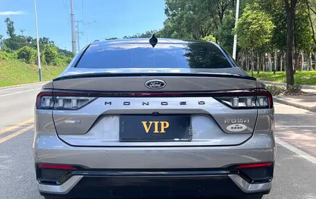 Ford Mondeo, 2022 год, 1 740 000 рублей, 6 фотография