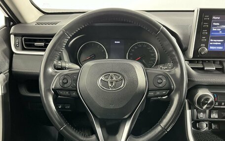 Toyota RAV4, 2019 год, 2 599 000 рублей, 10 фотография