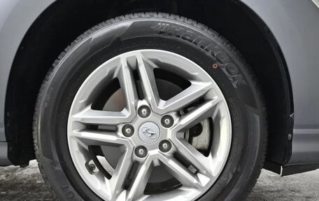 Hyundai Kona I, 2022 год, 1 290 000 рублей, 19 фотография