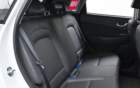 Hyundai Kona I, 2022 год, 1 290 000 рублей, 17 фотография