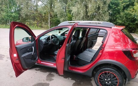 Renault Sandero II рестайлинг, 2016 год, 1 300 000 рублей, 12 фотография
