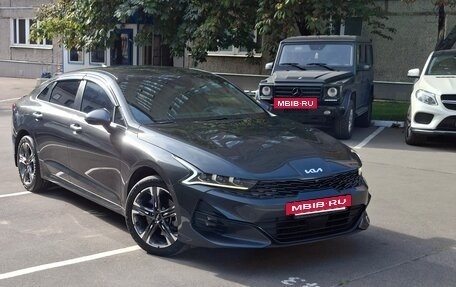 KIA K5, 2022 год, 3 200 000 рублей, 6 фотография