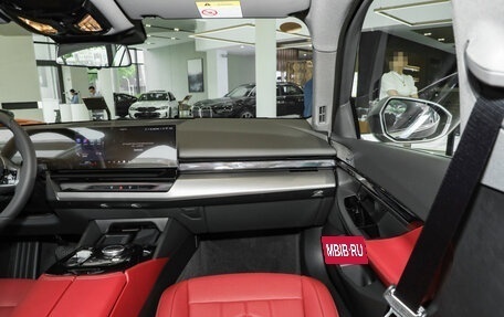 BMW 5 серия, 2025 год, 7 068 437 рублей, 14 фотография