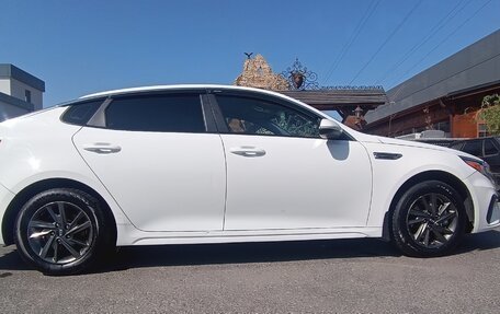KIA Optima IV, 2019 год, 1 360 000 рублей, 10 фотография