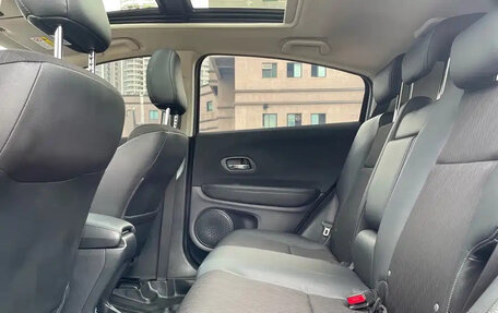 Honda Vezel, 2022 год, 1 400 777 рублей, 12 фотография