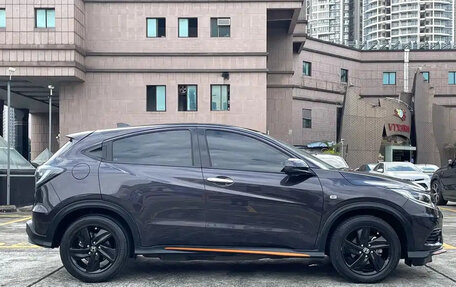 Honda Vezel, 2022 год, 1 400 777 рублей, 7 фотография