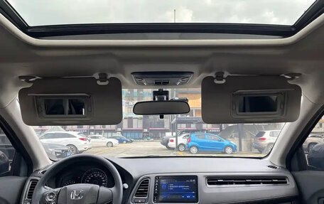 Honda Vezel, 2022 год, 1 400 777 рублей, 16 фотография