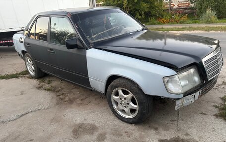 Mercedes-Benz W124, 1988 год, 90 000 рублей, 1 фотография