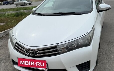 Toyota Corolla, 2015 год, 1 650 000 рублей, 4 фотография