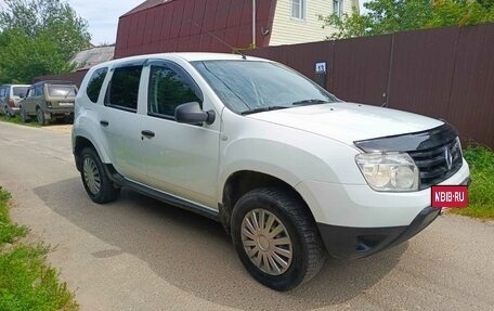 Renault Duster I рестайлинг, 2014 год, 649 000 рублей, 2 фотография