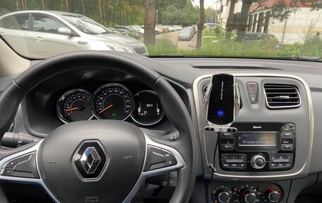 Renault Sandero II рестайлинг, 2019 год, 1 050 000 рублей, 16 фотография