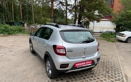 Renault Sandero II рестайлинг, 2019 год, 1 050 000 рублей, 9 фотография