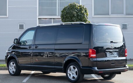 Volkswagen Caravelle T5, 2011 год, 2 035 000 рублей, 4 фотография