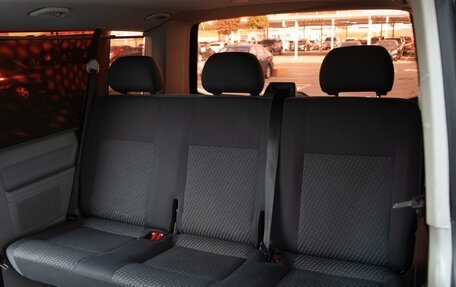 Volkswagen Caravelle T5, 2011 год, 2 035 000 рублей, 17 фотография