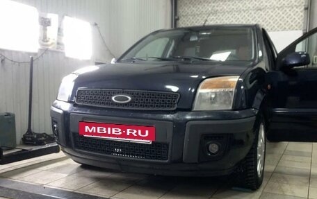 Ford Fusion I, 2006 год, 370 000 рублей, 3 фотография