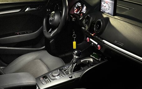 Audi A3, 2018 год, 1 950 000 рублей, 10 фотография