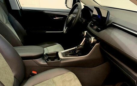 Toyota RAV4, 2025 год, 4 630 000 рублей, 8 фотография