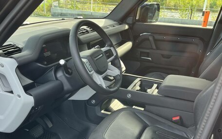 Land Rover Defender II, 2021 год, 5 400 000 рублей, 13 фотография