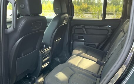 Land Rover Defender II, 2021 год, 5 400 000 рублей, 15 фотография