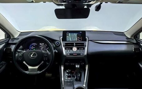Lexus NX, 2021 год, 3 380 000 рублей, 6 фотография