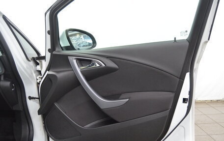 Opel Astra J, 2013 год, 730 000 рублей, 13 фотография