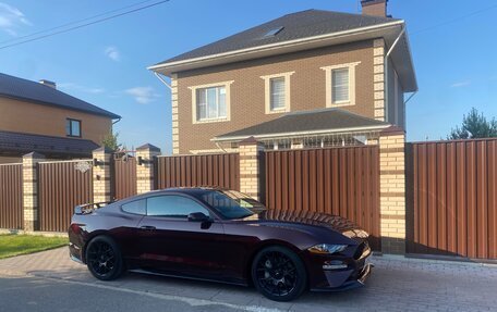 Ford Mustang VI рестайлинг, 2018 год, 2 500 000 рублей, 4 фотография