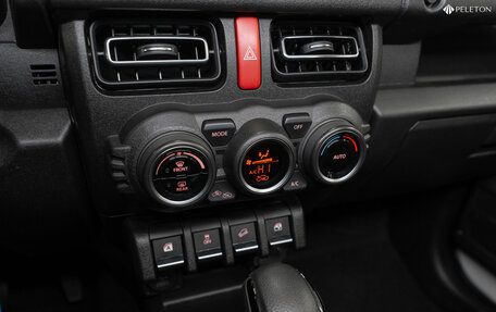 Suzuki Jimny, 2022 год, 3 070 000 рублей, 15 фотография