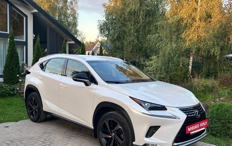 Lexus NX I, 2020 год, 4 000 000 рублей, 3 фотография