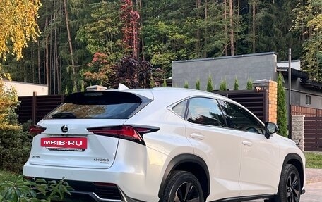 Lexus NX I, 2020 год, 4 000 000 рублей, 6 фотография