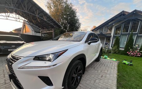 Lexus NX I, 2020 год, 4 000 000 рублей, 17 фотография
