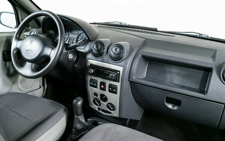 Renault Logan I, 2007 год, 390 000 рублей, 1 фотография