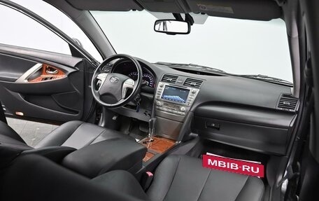 Toyota Camry, 2011 год, 1 195 000 рублей, 13 фотография