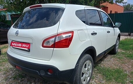 Nissan Qashqai, 2011 год, 857 000 рублей, 2 фотография