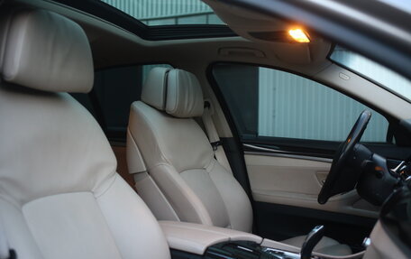 BMW 5 серия, 2011 год, 1 860 000 рублей, 10 фотография