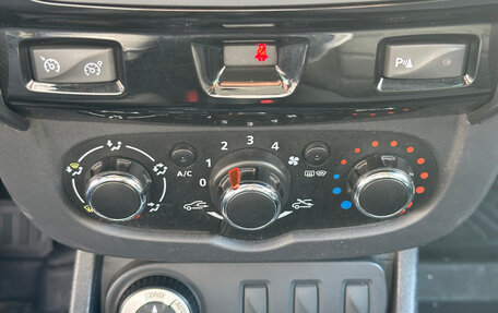 Renault Duster I рестайлинг, 2015 год, 1 149 000 рублей, 11 фотография