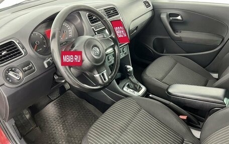Volkswagen Polo VI (EU Market), 2011 год, 700 000 рублей, 10 фотография