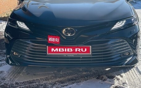 Toyota Camry, 2018 год, 3 600 000 рублей, 1 фотография