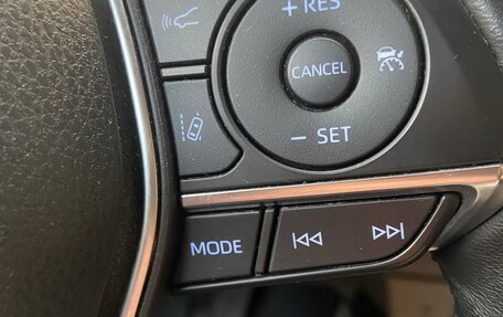 Toyota Camry, 2018 год, 3 000 000 рублей, 19 фотография