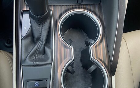 Toyota Camry, 2018 год, 3 000 000 рублей, 16 фотография