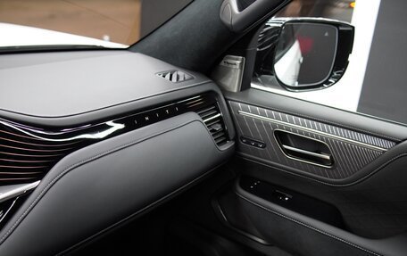 Infiniti QX80, 2025 год, 17 700 000 рублей, 23 фотография
