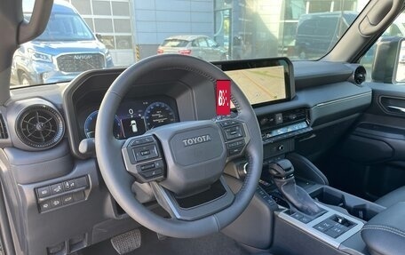 Toyota Land Cruiser Prado, 2024 год, 9 800 000 рублей, 5 фотография