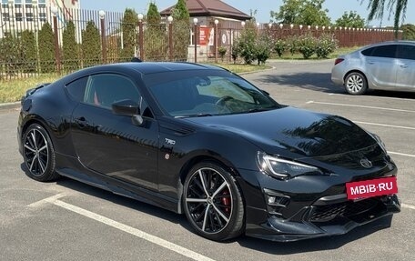 Toyota GT86 I, 2018 год, 2 200 000 рублей, 2 фотография