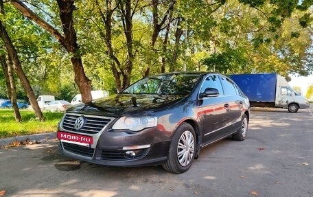 Volkswagen Passat B6, 2008 год, 480 000 рублей, 2 фотография