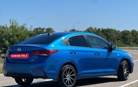 Hyundai Solaris II рестайлинг, 2017 год, 1 350 000 рублей, 2 фотография