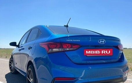 Hyundai Solaris II рестайлинг, 2017 год, 1 350 000 рублей, 3 фотография