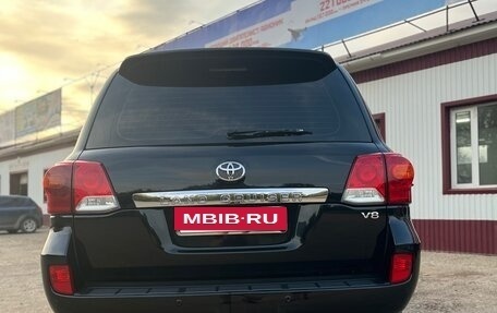 Toyota Land Cruiser 200, 2014 год, 4 150 000 рублей, 3 фотография