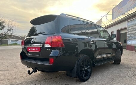 Toyota Land Cruiser 200, 2014 год, 4 150 000 рублей, 2 фотография