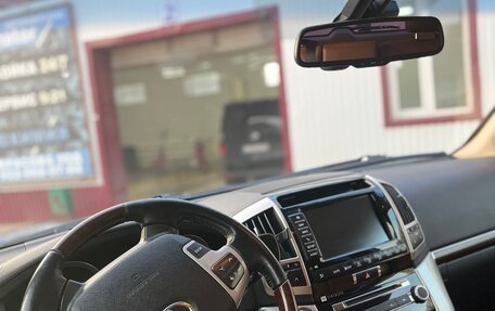 Toyota Land Cruiser 200, 2014 год, 4 150 000 рублей, 9 фотография