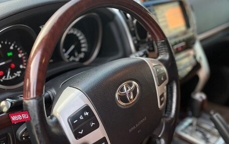 Toyota Land Cruiser 200, 2014 год, 4 150 000 рублей, 12 фотография